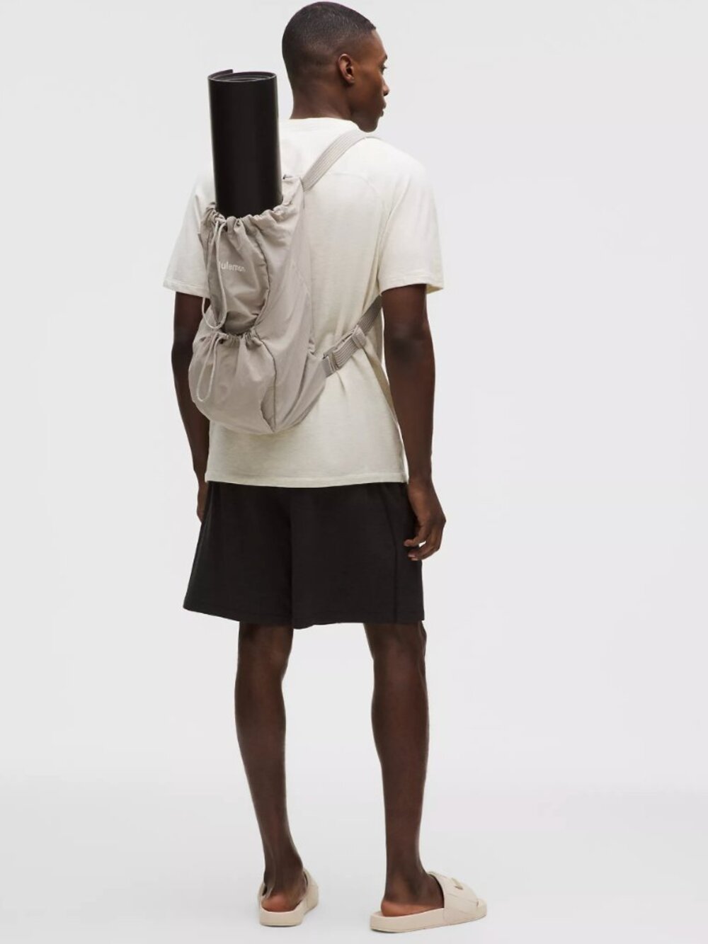 Lululemon NWT 2-in-1 Convertible Backpack 21L - Picture 3 of 8